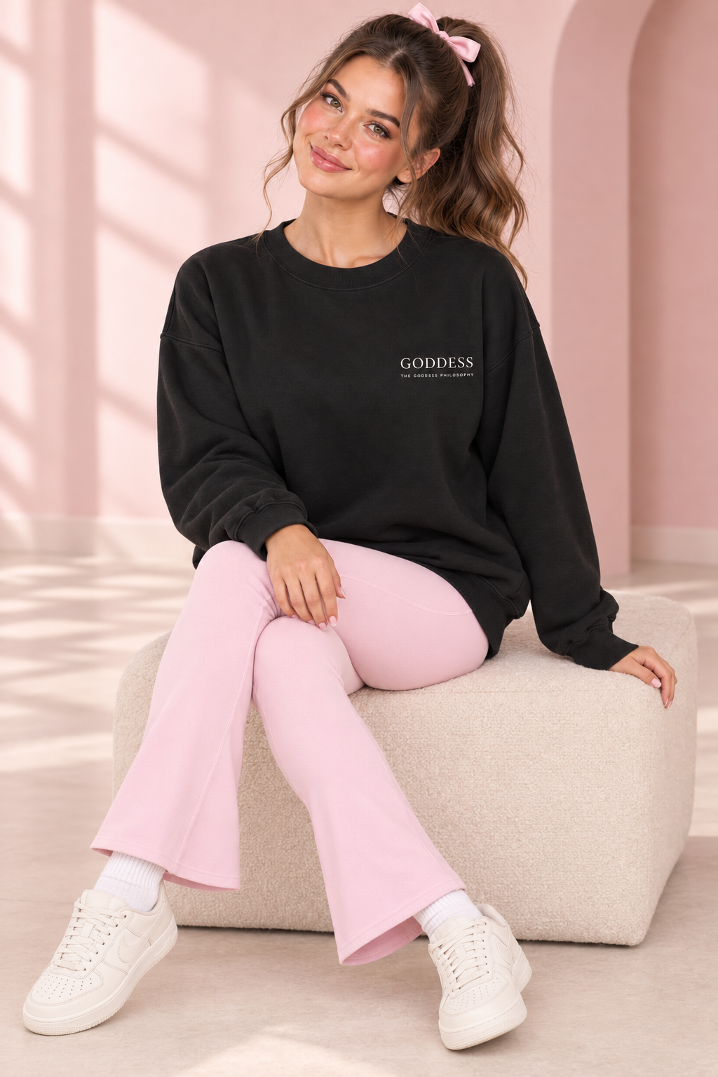 The Goddess Essential Crewneck
